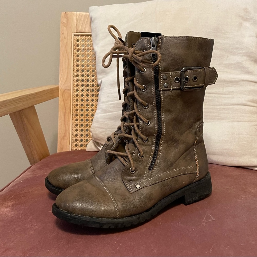 Combat Style Lace Up Rustic Brown Boots
